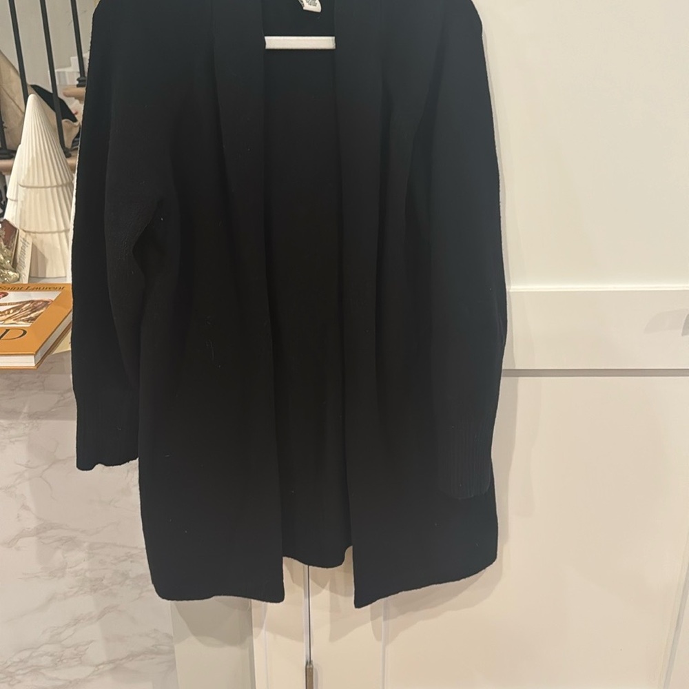 Magaschoni Elegant Black Cardigan